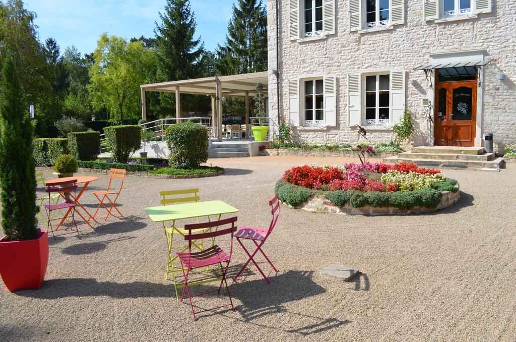 La Marande Hotel Montbellet Buitenkant foto